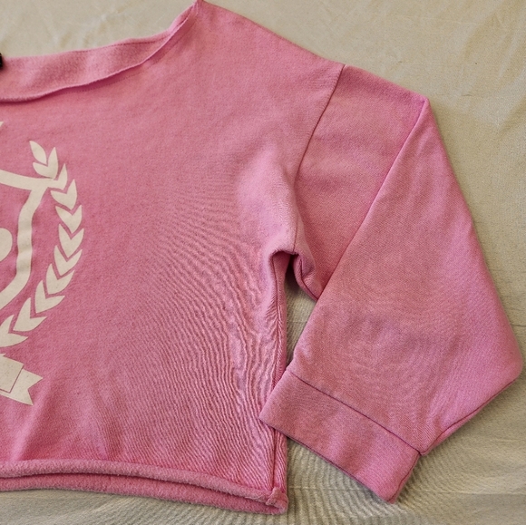Mattel Womens Barbie Pink Off-Shoulder Cropped Oversized Sweatshirt Top sz MD - Picture 9 of 14